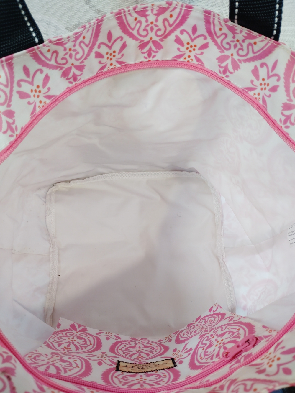 Scout Pink and Cream Patterned Shoulder Tote with Black Straps - Picture 5 of 8